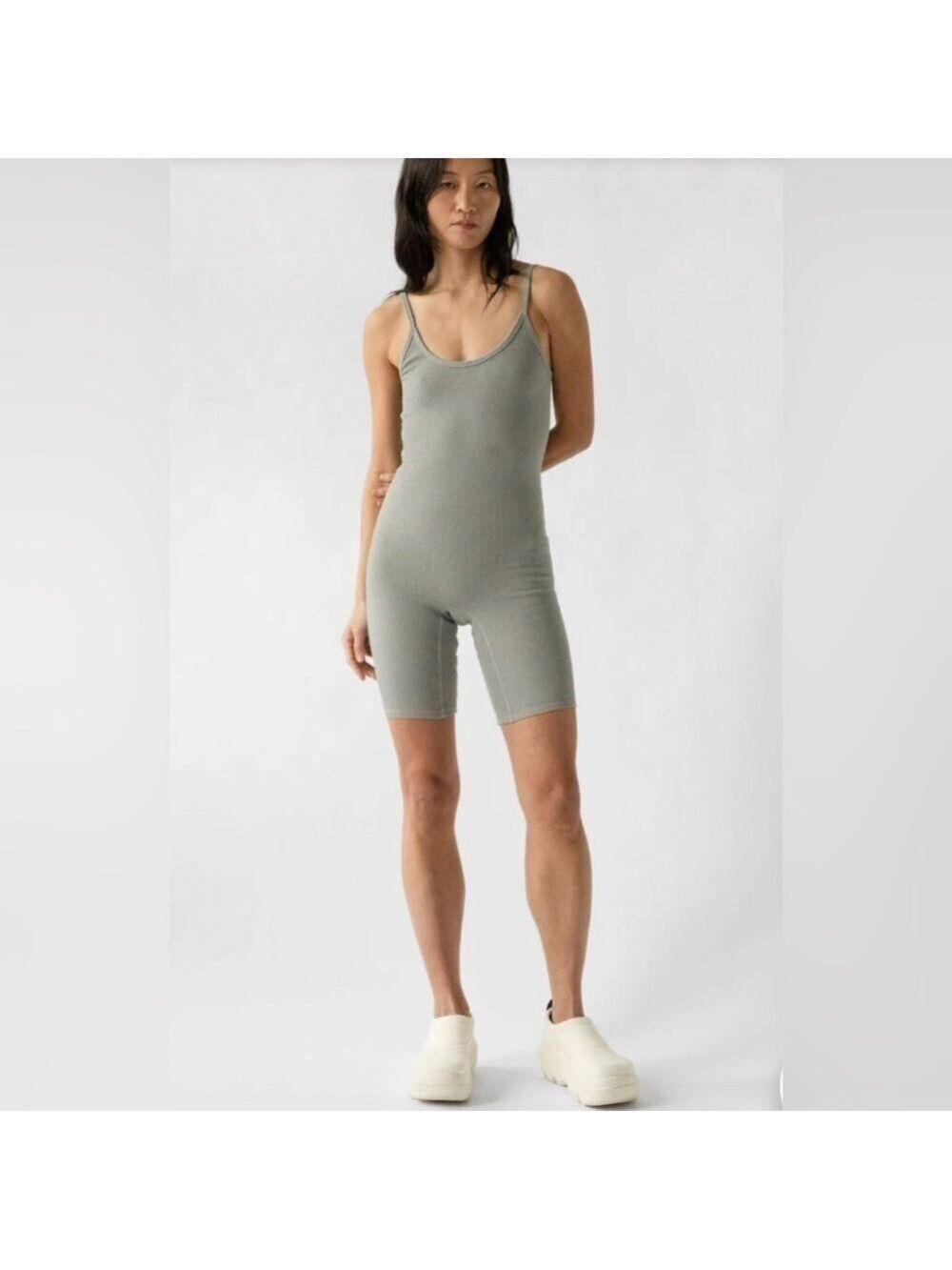INDERO Ribbed Yoga Bodysuit- dye green